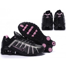 Женские кроссовки Nike Shox NZ-5