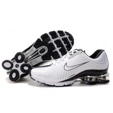 Мужские кроссовки Nike Shox R4-008
